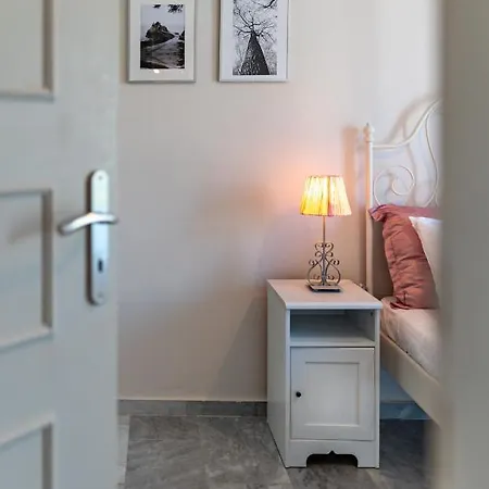 Tres Jolie - Stylish Cityheart * Rethymno