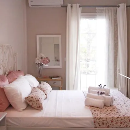 Tres Jolie - Stylish Cityheart Rethymnon